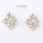 M7928  4個  デザインピアス ガラスストーンピアス ひし形 19×19mm ゴールド/クリスタル 2×（2ヶ）