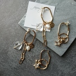gold 星×淡水パール じゃらじゃらピアス/イヤリング オーバルフープ クリア