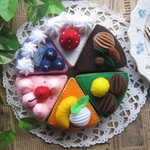 フルーツケーキセット プチ③のそっくりさん フェルトの手仕事