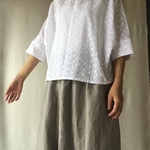 コットンレースのプルオーバー