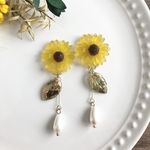ひまわりのサマーピアス/イヤリング　夏とminneと