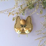 ラインストーン　にゃんこ　猫　ピアス