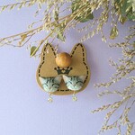 ラインストーン　にゃんこ　猫　ピアス