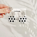 𓐍クリアフラワー×ドット𓐍ピアス・イヤリング   インポート　カジュアル  お呼ばれ　可愛い　水玉　金属アレルギー対応　樹脂　ニュアンス　淡色　デート　