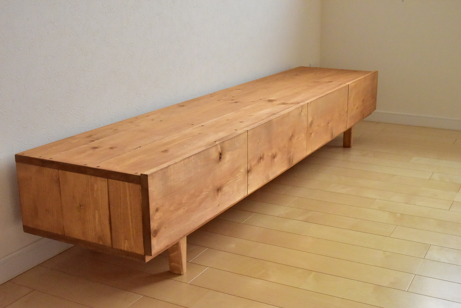 無垢】テレビボード 200㎝ オーク色 無垢材 - atelier ninoGALLERY
