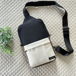 ［国産帆布］シックな大人のボディバッグ（帆布）【ブラック×キナリ】ワンショルダーバッグ・斜め掛けバッグ