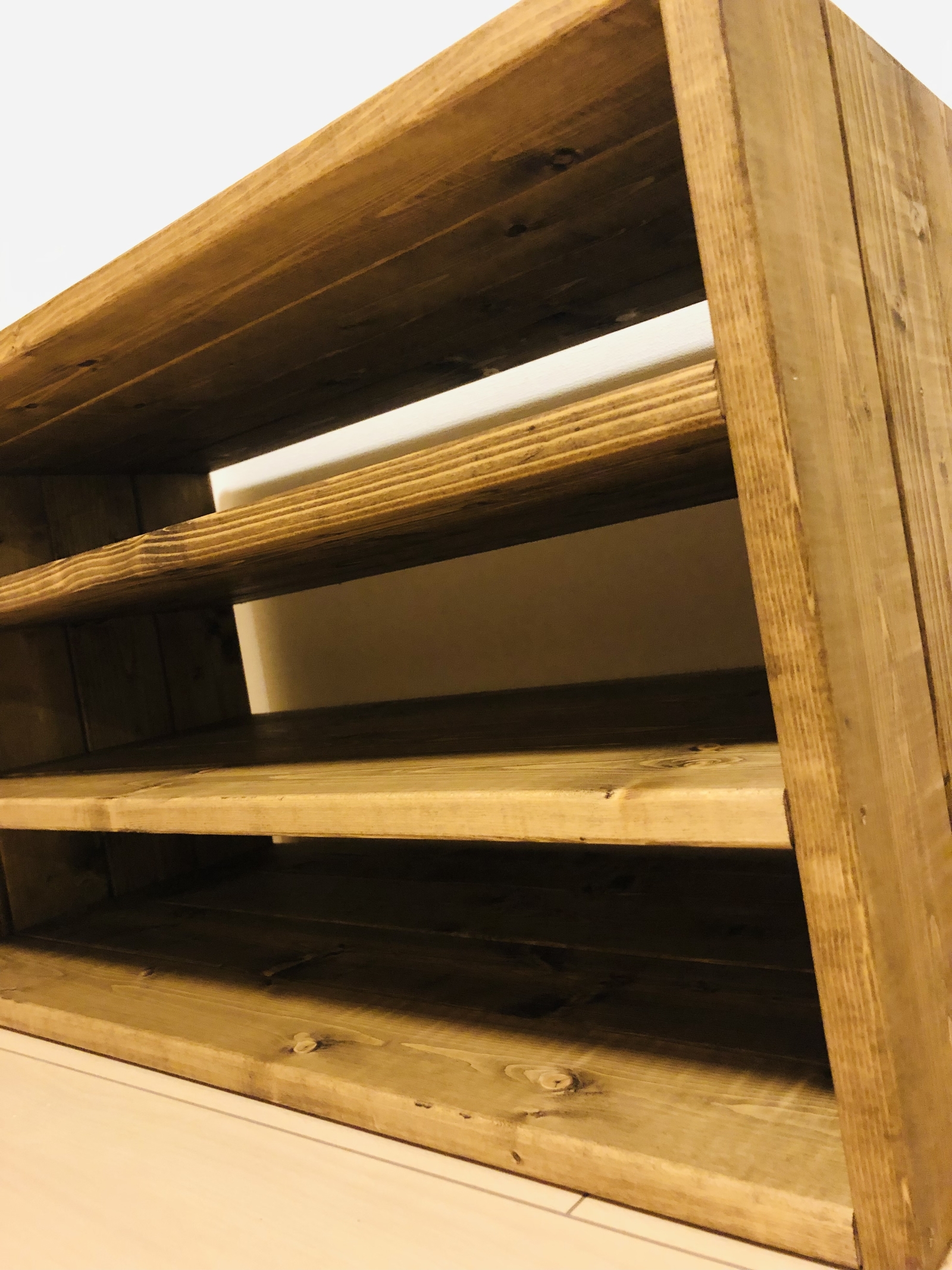 ハンドメイドの棚 b60a33ff8b7636998350f71ed10bc3