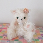グリーンアイの白猫ちゃん テディベア ぬいぐるみ 猫 白ねこ