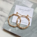 大ぶり ゴールド フープ リング シンプル ピアス/イヤリング