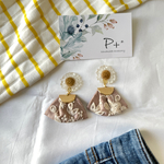 クリアフラワー♡インド刺繍リボンピアス