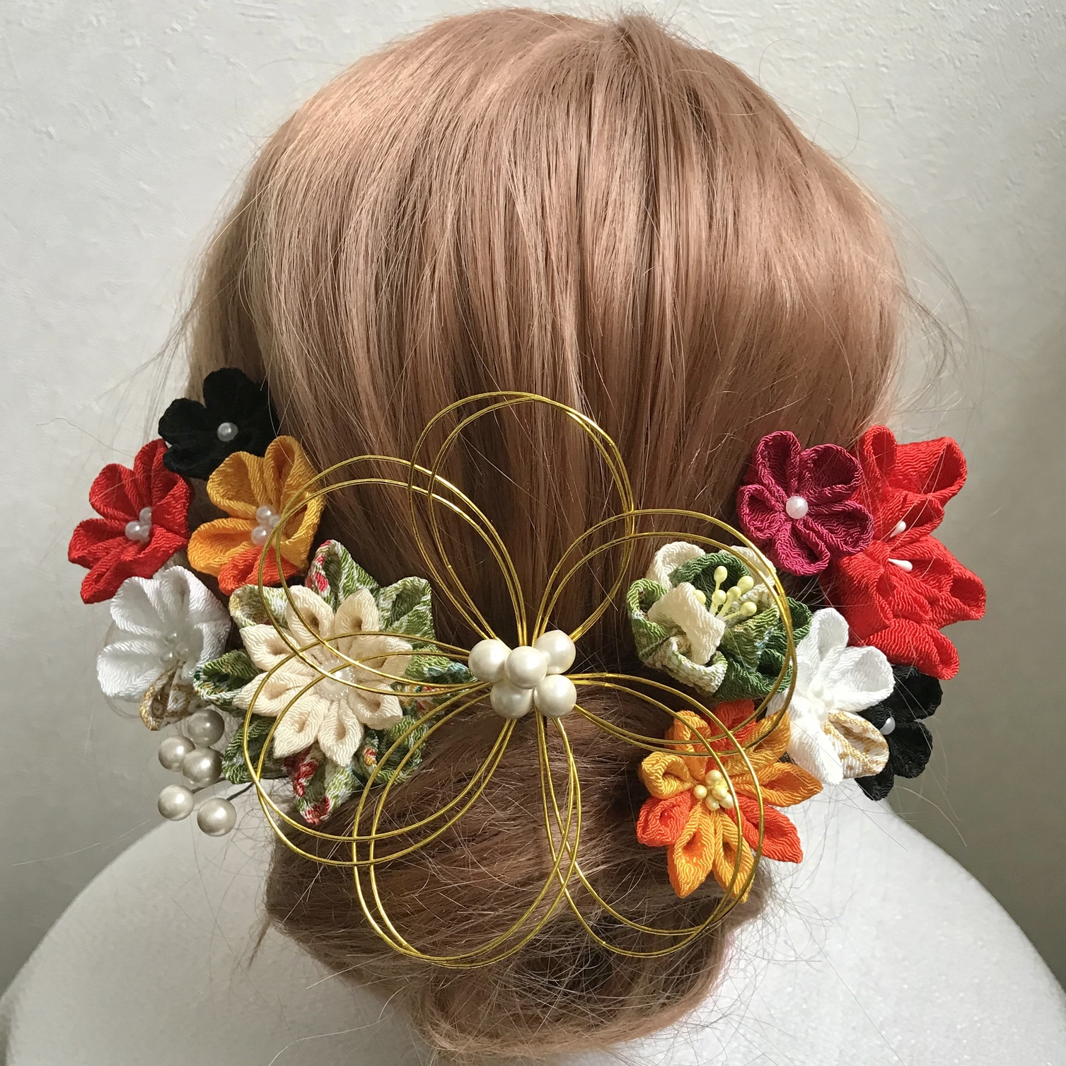 袴 振袖 着物 和装 髪飾り つまみ細工  卒業式 成人式 結婚式 ✩古典モダン+黒