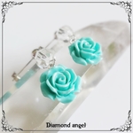 薔薇(天然石粉)のピアス