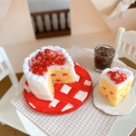 ミニチュア　フェイクスイーツ　いちごのホールケーキ