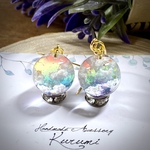 【再販】レジンピアス イヤリング 虹色の空 まん丸 12mm
