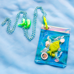 【SALE】オーロラカラーのお魚パスケース(ライトグリーン)