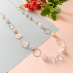 ホワイト✧*クリアーのネックレス