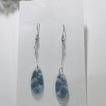 ドライフラワー入りレジンピアス（イヤリング・樹脂ピアス・樹脂イヤリング対応）