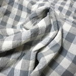 綿麻チェックの大判風呂敷だよ。
