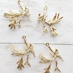【約30×35mm　4個】18k　ブランチチャーム　ゴールド