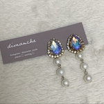 ヴィンテージ　ドロップ　ピアス(オーロラ)