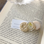 round rattan hair clip