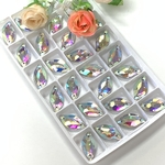 28個入り10×20mm縫い付けリーフビジュー（オーロラ）