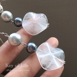 夏のモノトーン♪大ぶり シルバー ピアス/イヤリング（アレルギー対応 サージカルステンレス金具使用）普段使いしやすい♪2021 新作