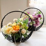 新盆　お供え　フラワーアレンジメント　ダリア　造花　ソープフラワー　お悔み　大切な方への思いを馳せて