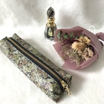 【SALE】ペンケース　リバティプリント　チャイブ使用