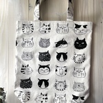 猫の顔いっぱいのシンプルバック