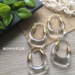New【送料無料】大振りクリアフープピアス  デザインピアス  1ペア