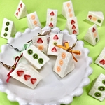 5種のフルーツサンド🍓🥝🍊ピアス