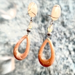 マーブルなベッコウ色ピアス／イアリング　大ぶり　アクセサリー夏