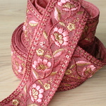 【在庫限り】インド刺繍リボンᢂ ワイン　インド刺繍/インドリボン/刺繍リボン//シルクリボン/トリム/ブレード/ジャガードリボン/チロリアンテープ/インド/チュールレース
