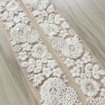 インド刺繍リボンᢂサークルフラワーチュールレース②【ライトピンク】インド刺繍/刺繍リボン/リボン/シルクリボン/トリム/ブレード/ジャガードリボン/チロリアンテープ/レース/チュール