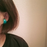 マーブルグリーンのアクリルイヤーカフ