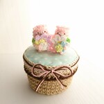 なかよしブタさんの小物入れ