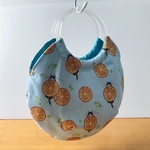 透明ハンドルのミニバッグ(オレンジ猫)