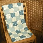 ガーゼキルトケット [M] 61×77cm（ひつじが１匹…）大人用ひざ掛けサイズ