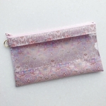 再販♡リバティ「ストロベリーシーフスプリング」（メルシー別注カラー ピンク）クリアフラットポーチ 横長タイプ　ラミネート＆PVC 22㎝ファスナー ♪マスクケースに最適♪