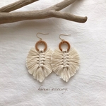 フェザー キナリ❁⃘ピアス＆イヤリング