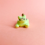 背中がプール猫小物入れ