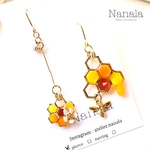 ミツバチはちみつトロ～りピアス/イヤリング　レジンアクセサリ―