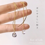 天然ダイヤに限りなく近い一粒ロング ピアス/イヤリング（金属アレルギー）14kgf サージカルステンレス 大人 フォーマル ギフト対応