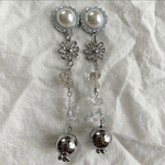 シルバーフラワーピアス