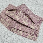【最新】かくれウサギプリントの抗菌防臭加工ダブルガーゼプリーツマスク　ノーズワイヤー入り