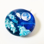 満月と流れ星