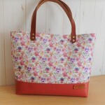 chco123さま専用　リバティ　シンクオブミー　ピンク系＆合皮のマチ広トートバッグ　