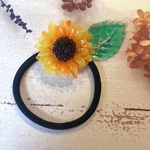 葉が揺れる♡ひまわりのヘアゴム🌻