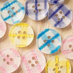 24個 13ｍｍ キラリチェック穴あきボタン 4色6個ずつ ラメ